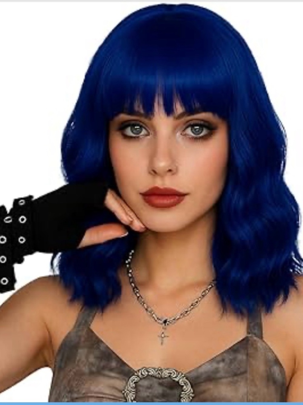Blue wavy wing with bags